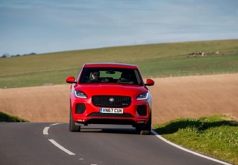  Jaguar E-Pace R-Dynamic First Edition 2017 года  (UK) (фото 3 из 19)